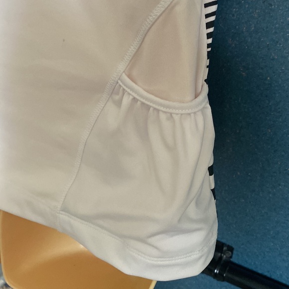 N Vo By Lanctot Size small black and white tennis top - Picture 5 of 9